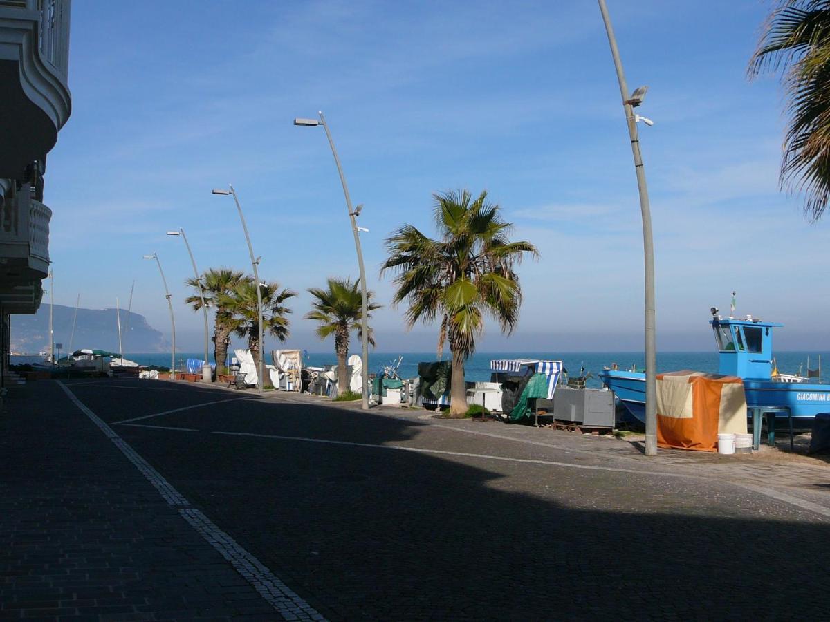Appartamento Paradiso Azzurro Porto Recanati Exterior foto